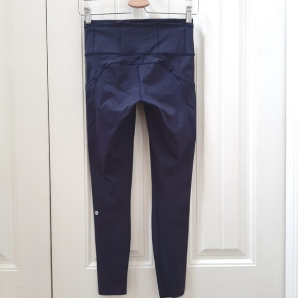 Fast and Free 25” Leggings - Picture 2 of 3